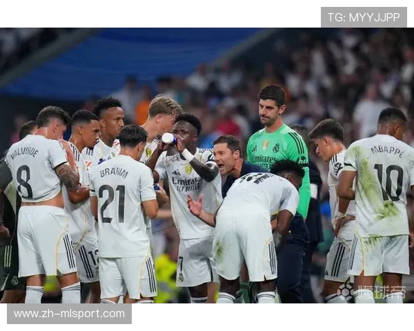 皇马青训中场：小将们专注于短传渗透与无球创造空间