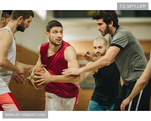 球队在防守端通过换防策略限制对手得分,篮球防守换人 球队在防守端通过换防策略限制对手得分,篮球防守换人